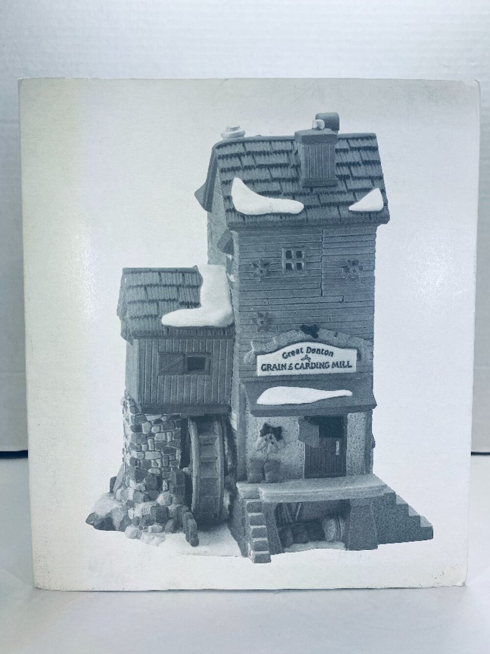 VNTG Dept 56 Great Denton Mill Retired #58122 Dickens Village 1993 w/Light & Box